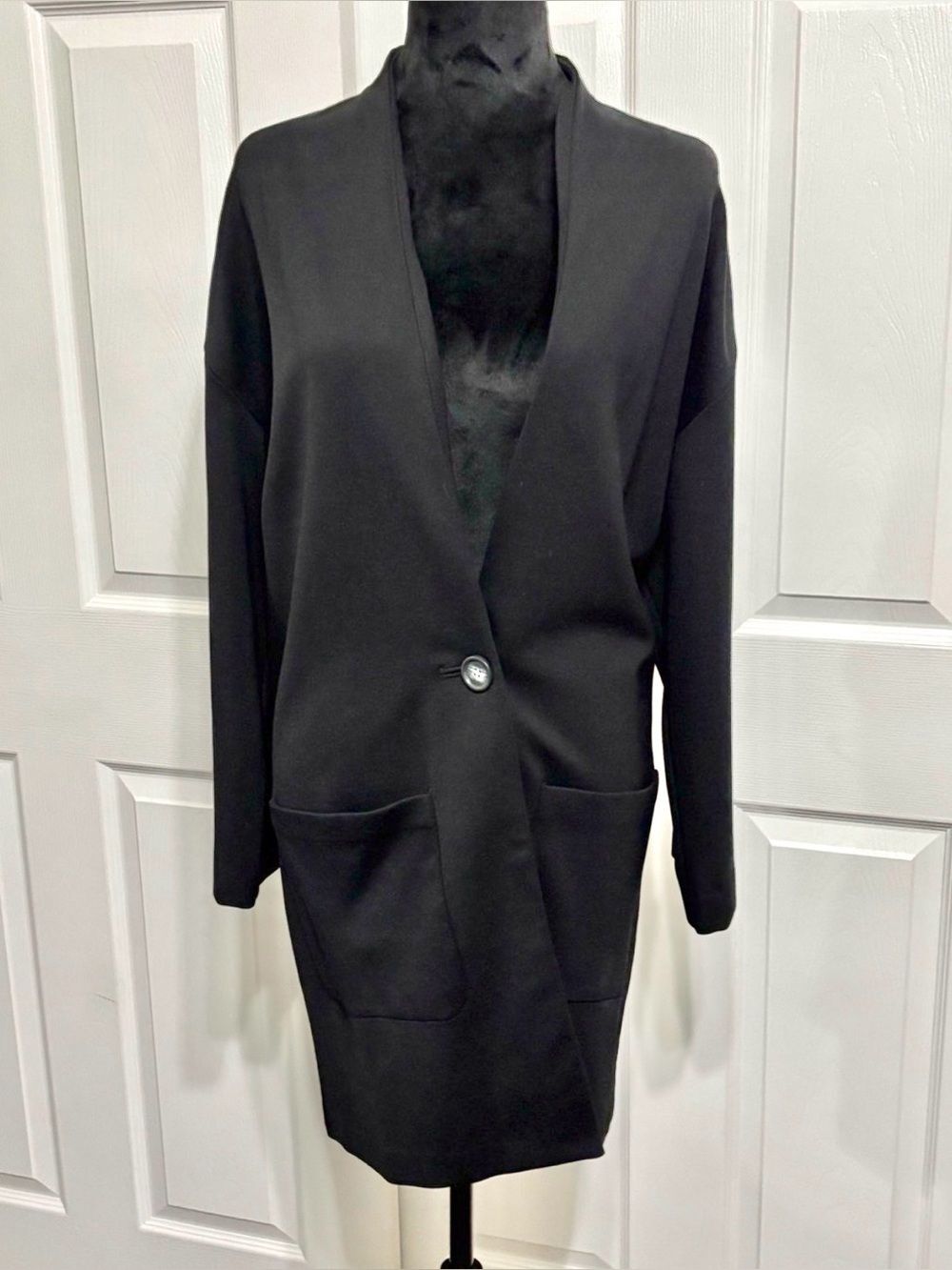 Old Navy Soft Rayon Black Long One-Button 3/4 Sleeve Blazer Jacket Women’s M
